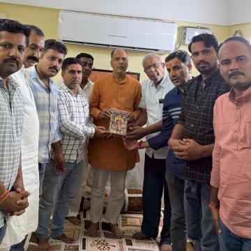 जलदाय मंत्री ने करणी माता मंदिर में किए दर्शन