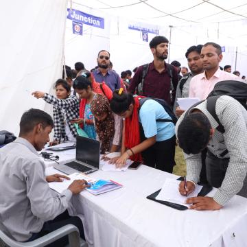 रोजगार मेला: 1057 युवाओं को मिला रोजगार
